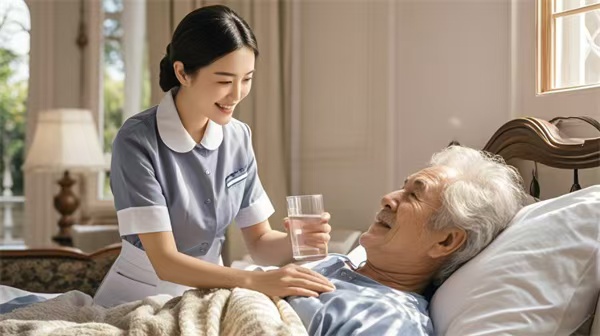 北京保姆带娃矛盾：老人和阿姨育儿观念冲突(图2)